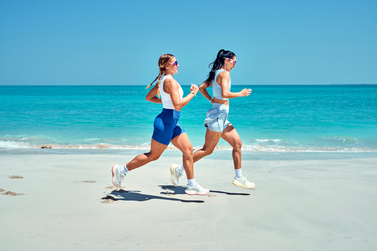 Ultimate 2in1 Run Short in Cloudless Sky