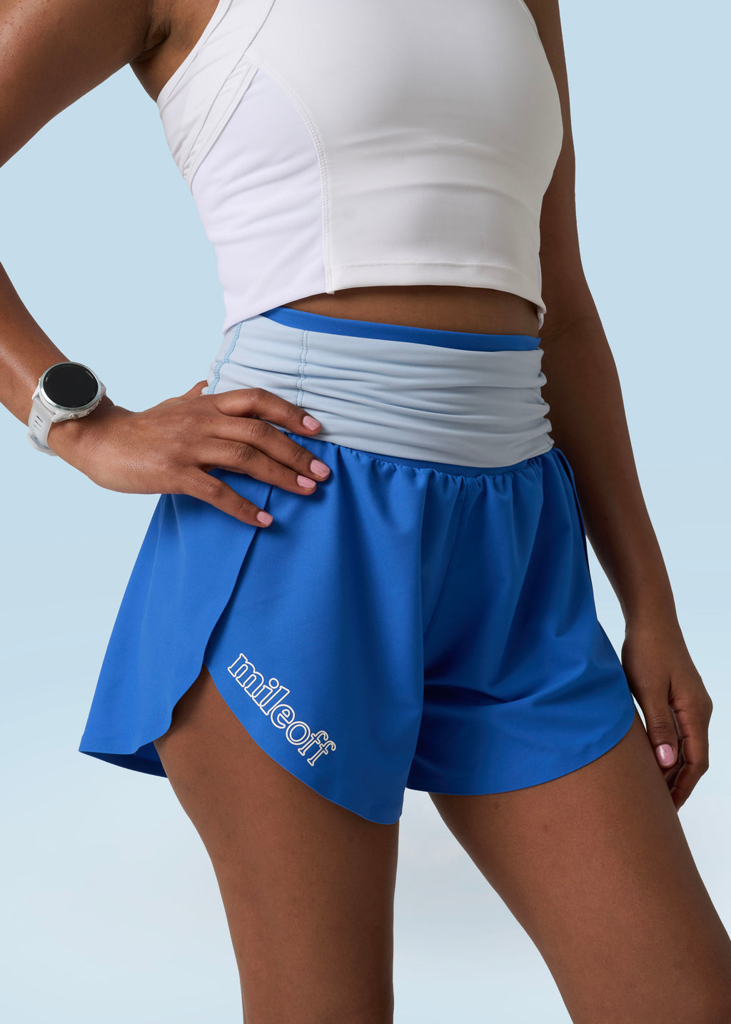 Ultimate Run Belt in Cloudless Sky