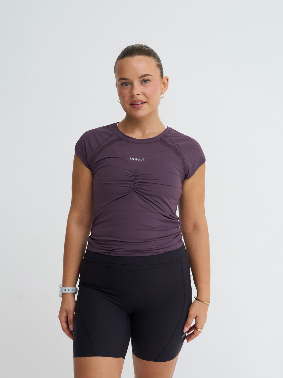 Ruched Run Tee in Burgundy Bliss
