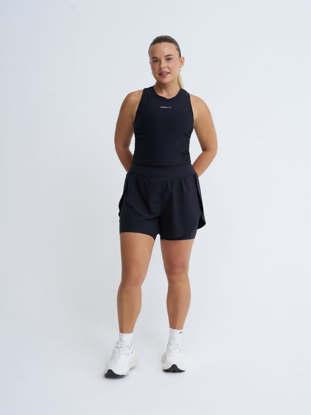 Ultimate 2in1 Run Short in Black