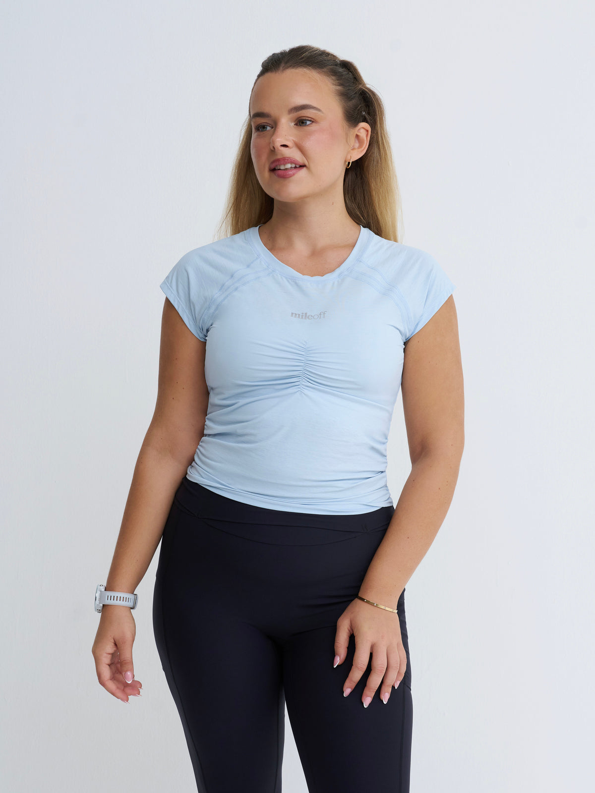 Ruched Run Tee in Blue Frost