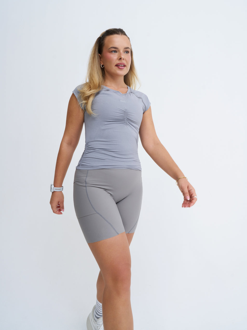 Ruched Run Tee in Grey Haze