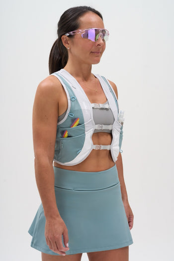 Hydration Run Vest in Teal
