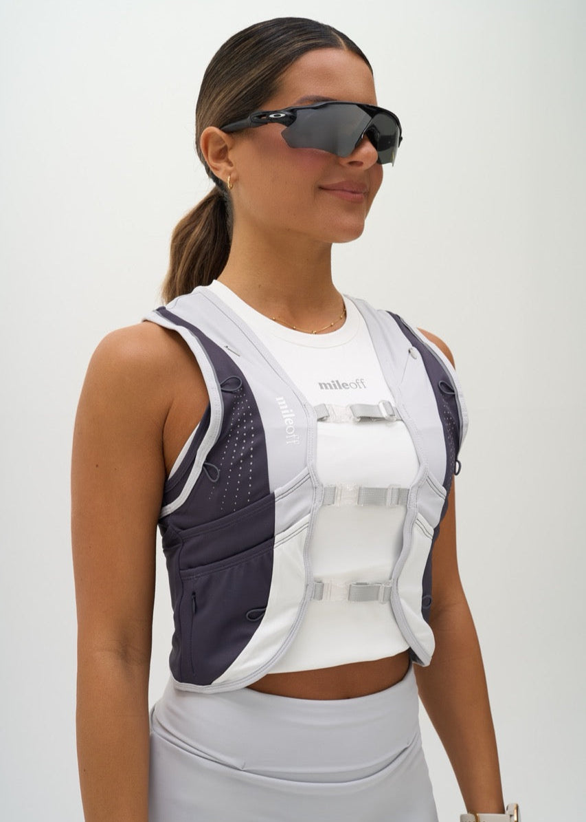 charcoal grey running hydration vest