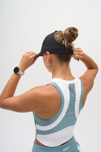 Cropped Run Tank Top in Teal