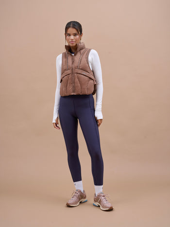 Padded Run Gilet in Mountain Mocha