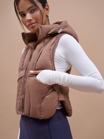 Padded Run Gilet in Mountain Mocha